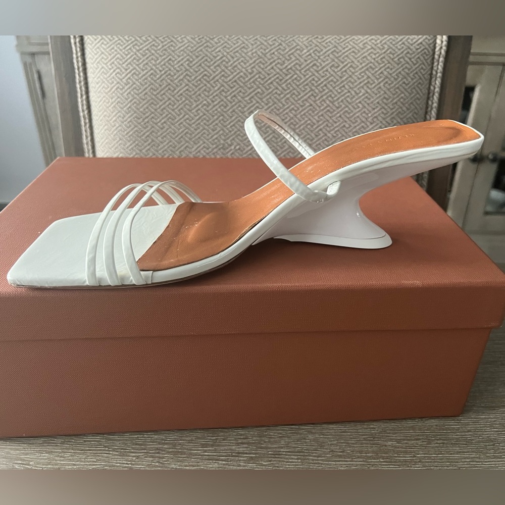 Unique Sculptural Heeled Slides!